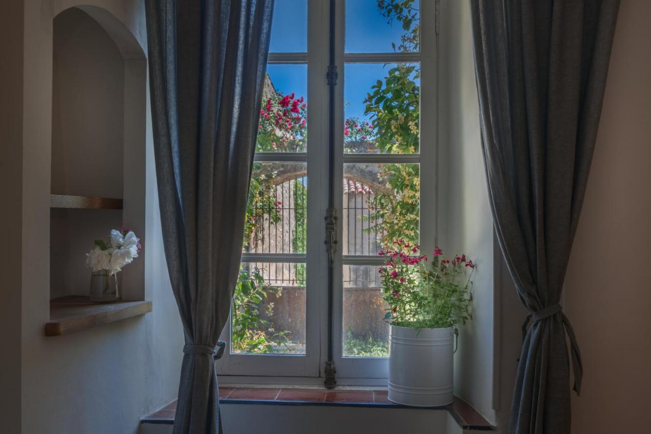 Maison Lou Roucas Cabrieres-d'Aigues Εξωτερικό φωτογραφία